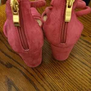 Hot pink wedges Sz 7.5